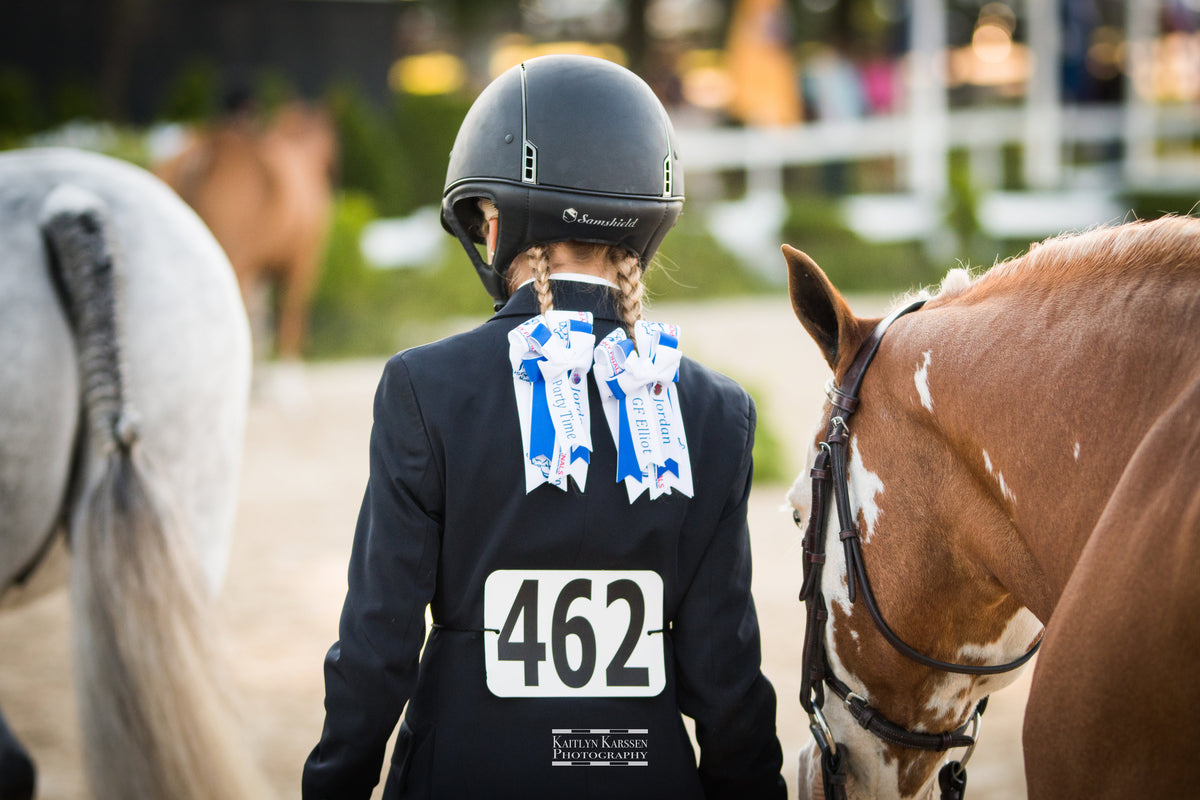 What should your child wear to a horse show? – Ponytail Bows Online